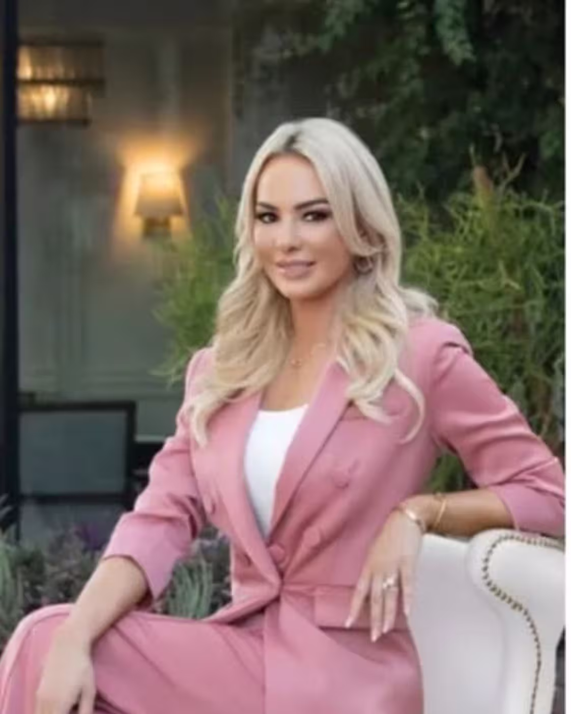 Dr. Cynthia Price